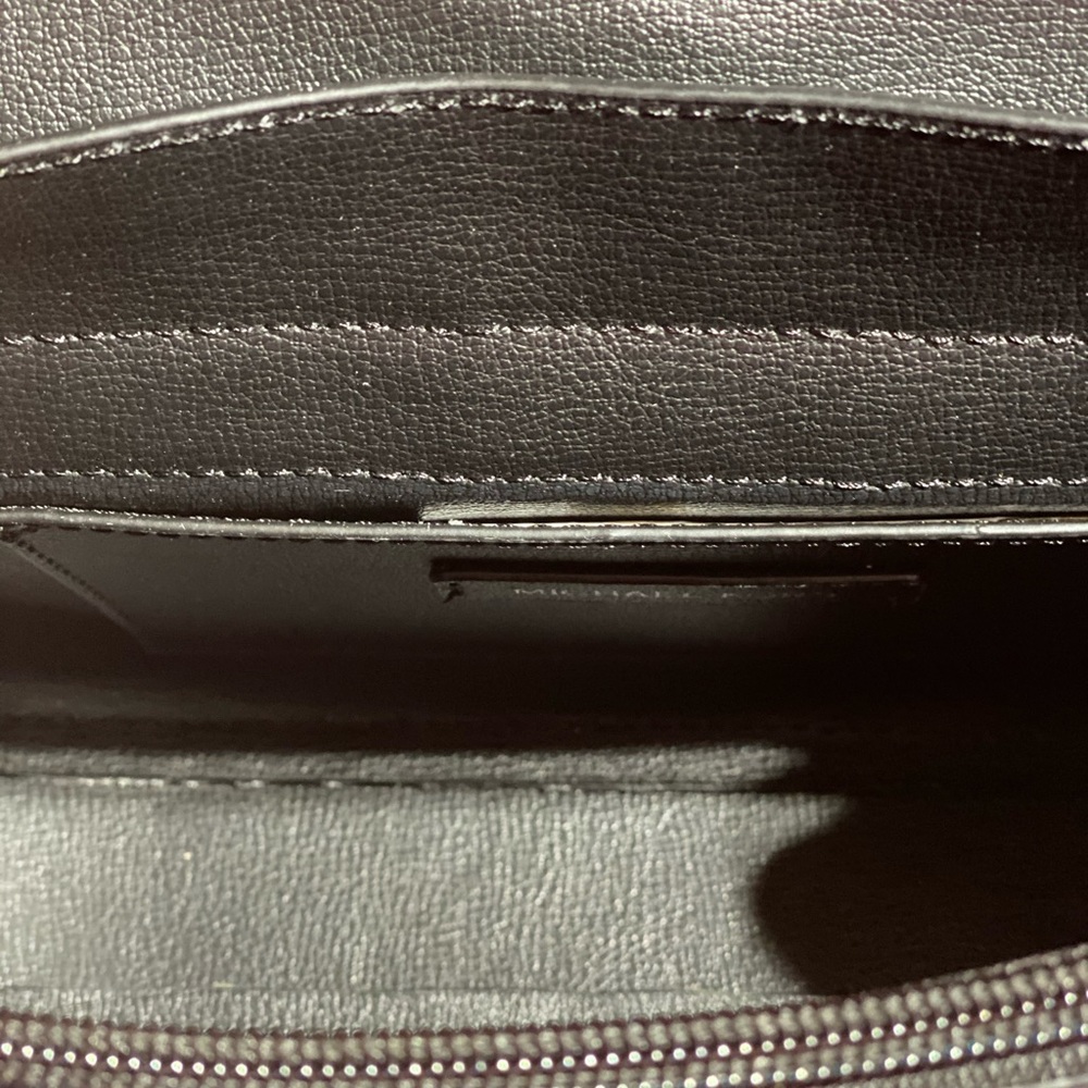 Michael Kors Rose MD Flap - Picture 12 of 14